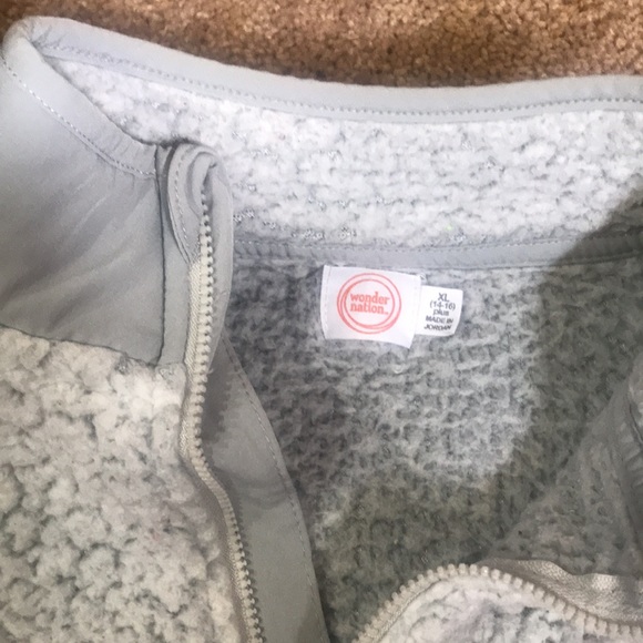 Girls XL 14-16 Wonder Nation Tropical Blossom Kangaroo Pocket Quarter Zip - Picture 2 of 3